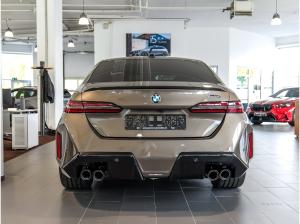 BMW M5 Limousine 0,5% Versteu. INIDIVIDUAL Ultimate Package AHK