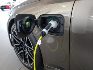 BMW M5 Limousine 0,5% Versteu. INIDIVIDUAL Ultimate Package AHK