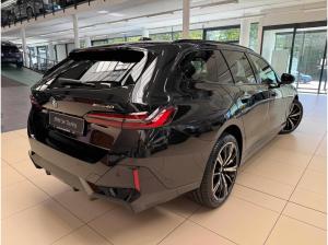 BMW i5 xDrive40 MSport HUD PANO ACC AHK LM 20