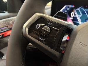 BMW i5 eDrive40 MSportPro Pano DAProf PA+ AHK B/W