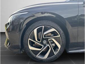 Volkswagen ID.7 Pro 82 kWh PANO AHK RFK NAVI MATRIX