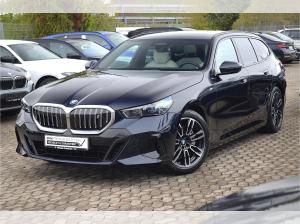 BMW i5 Touring, M Sport, Iconic,  Adaptives Fahrwerk Prof, Bow/Wilk, AHK, Autobahnassist uvw.