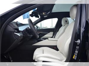 BMW i5 Touring, M Sport, Iconic,  Adaptives Fahrwerk Prof, Bow/Wilk, AHK, Autobahnassist uvw.