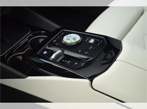 BMW i5 Touring, M Sport, Iconic,  Adaptives Fahrwerk Prof, Bow/Wilk, AHK, Autobahnassist uvw.