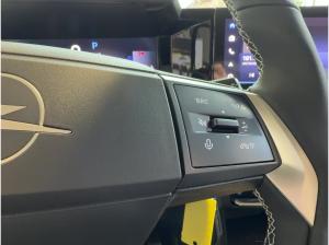 Opel Frontera 1.2 GS LED+Navi+SHZ+Fernlichtass.