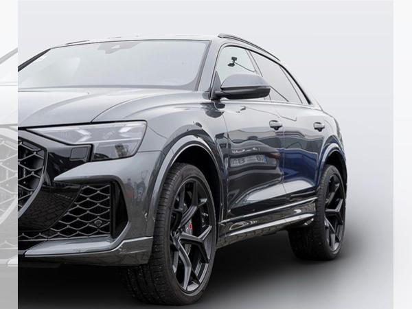 Audi RS Q8 Performace