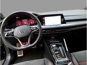 Volkswagen Golf VIII GTI Clubsport 2.0 TSI DCC Pano H+K