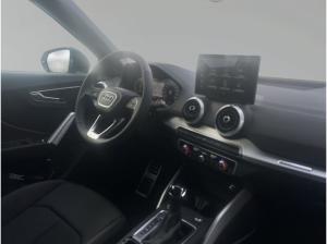 Audi Q2 S line TFSI (150 PS) tronic MMI 19'' Matrix AHK