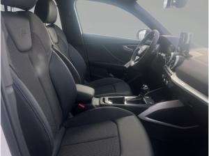 Audi Q2 S line TFSI (150 PS) tronic MMI 19'' Matrix AHK