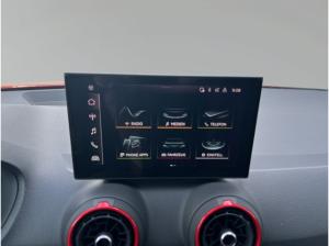 Audi Q2 S line TFSI (150 PS) tronic 19'' Matrix AHK APS-Plus