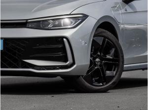 Volkswagen Passat R-Line 1.5 eHybrid DSG AHK Pano Matrix Navi Kamera