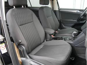 Volkswagen Tiguan Allspace 2.0 TDI DSG AHK ACC LED Heckklappe elektr.