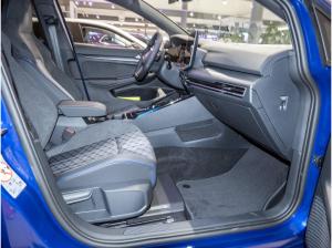 Volkswagen Golf R-Line 1,5 l eTSI OPF (150 P S) 7-Gang-Doppelkupplungsgetriebe DSG