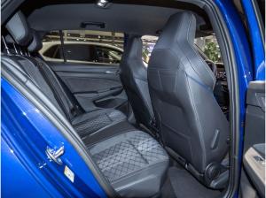 Volkswagen Golf R-Line 1,5 l eTSI OPF (150 P S) 7-Gang-Doppelkupplungsgetriebe DSG