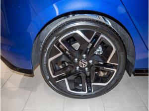 Volkswagen Golf R-Line 1,5 l eTSI OPF (150 P S) 7-Gang-Doppelkupplungsgetriebe DSG