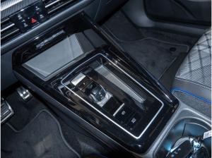 Volkswagen Golf R-Line 1,5 l eTSI OPF (150 P S) 7-Gang-Doppelkupplungsgetriebe DSG