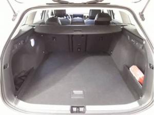 Volkswagen Passat Variant Business eTSI DSG