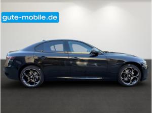 Alfa Romeo Giulia INTENSA MODELL Q4 / PANO