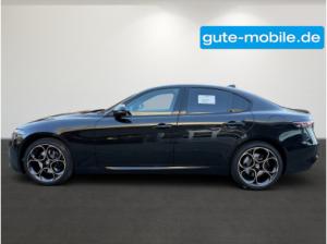 Alfa Romeo Giulia INTENSA MODELL Q4 / PANO
