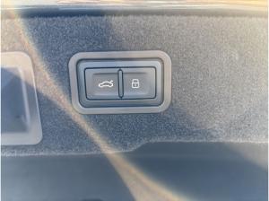 Audi A8 60 TFSIe quattro S-LINE*NAVI-PLUS*MATRIX*HUD*B&O*SHZ*LEDER