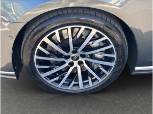 Audi A8 60 TFSIe quattro S-LINE*NAVI-PLUS*MATRIX*HUD*B&O*SHZ*LEDER