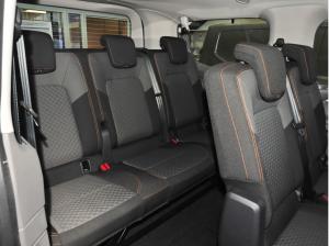 Volkswagen Transporter Caravelle (TV)