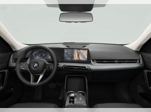 BMW X1 sDrive20i AUT Kam. KlimaA LED LM Navi PDC SHZ