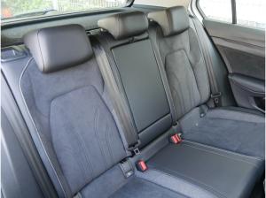 Volkswagen Golf VIII 1.5TSI Standheiz Pano Memorysitze HuD Matrix