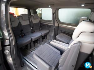 Volkswagen T7 Multivan Edition lÜ PHEV Tisch HUD Vis-aVis 1