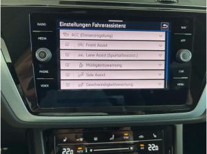 Volkswagen Touran 1.5 TSI DSG R-Line Navi LED ACC PDC AHZV