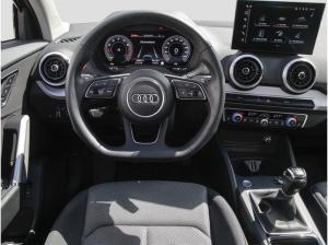 Audi Q2 30 TFSI S line AHK GRA Kamera Navi PDC+
