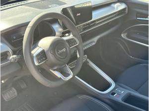 Jeep Avenger 1.2 Mild-Hybrid Summit +Panoramadach