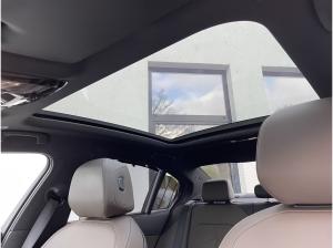 BMW i5 eDrive40 M Sport || AHK 360° B&W Pano