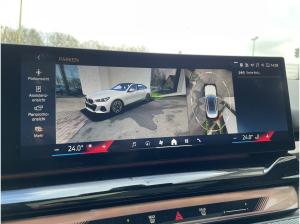 BMW i5 eDrive40 M Sport || AHK 360° B&W Pano