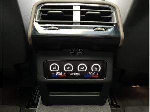BMW i5 eDrive40 M Sport || AHK 360° B&W Pano