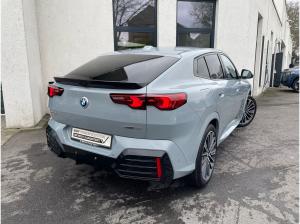 BMW iX2 xDrive30 M Sport || 360 Pano Massage AHK H&K
