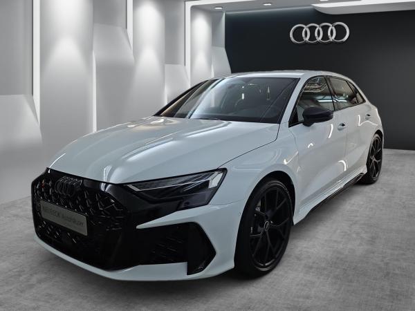 Audi RS3 Sportabgas Matrix 360 grad MatrixLED