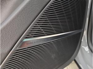 Audi RS Q8 Performance 305 kmh Keramikbremse AHK