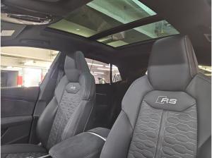 Audi RS Q8 Performance