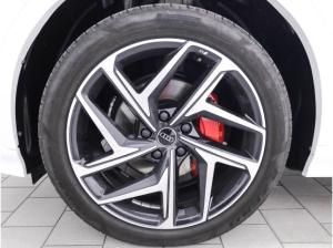 Audi Q6 e-tron quattro S line HUD AHK B&O Matrix ACC