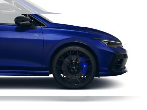Volkswagen Golf R 4Mot. PANO MATRIX HUD 360 BLACKSTYLE AHK INKL. WINTERRÄDER + GARANTIE