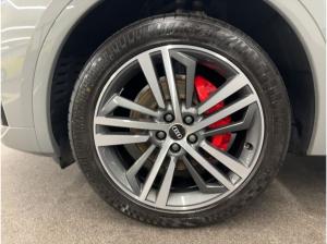 Audi Q5 S line 40 TDI qu.S tr. AHK STDHZG RFK ACC