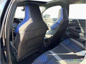 Volkswagen Golf VIII R 2.0 TSI AKRA PANO IQ LIGHT NAVI KAM