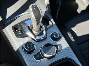 Alfa Romeo Stelvio Intensa 2.2 16V AT-8 Q4 +AHK +Panorama
