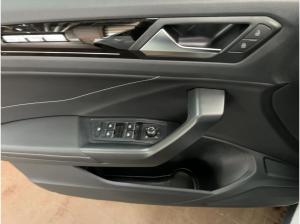 Volkswagen T-Roc 1.5 TSI R-Line DSG AHK Rear View Navi App
