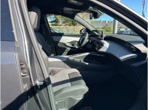 Peugeot 3008 Allure Business HY 145 e-DSC6 AHK-abn ACC