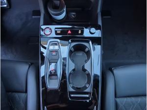 Audi A6 Avant S line business e-tron performance