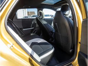 Kia K4 1.6T 180 DCT GT-Line Wärme Pumpe Soundpak. Glasdach