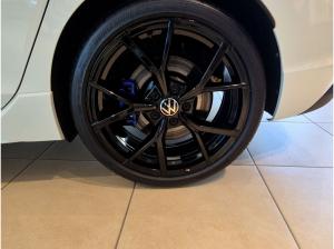 Volkswagen Golf VIII 2.0 TSI R Performance 4M. DSG LED ACC Connect