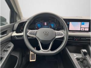 Volkswagen Golf VIII 1.0 TSI *Move* SHZ PDC beheizb. Lenkrad Keyless